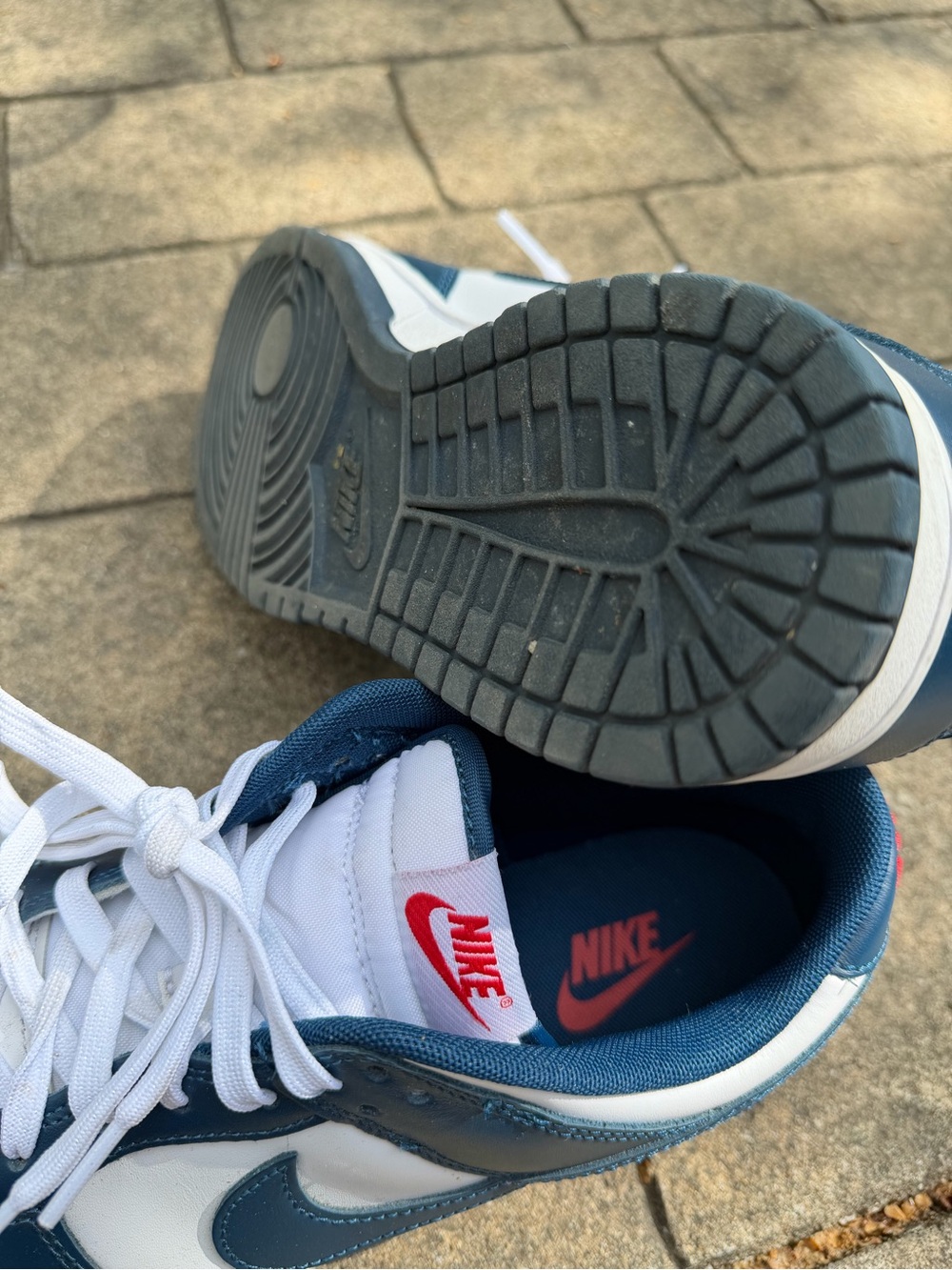Nike Men’s White and Dodgers Blue Low-Top Sneakers with Red-Orange Logo - Picture 6 of 8